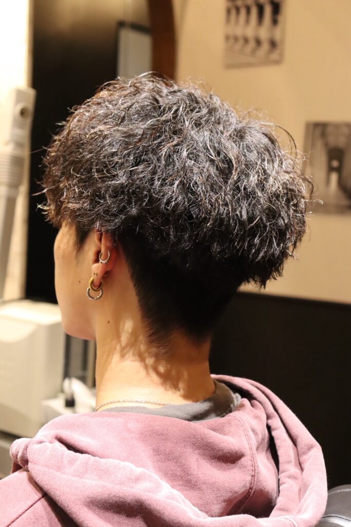 ツイスパ　マッシュ　メンズカット