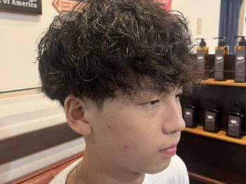 ツイスパ　メンズパーマ