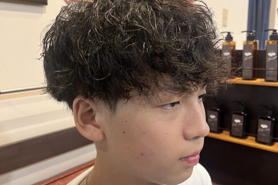 ツイスパ　メンズパーマ