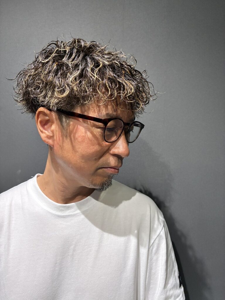 メンズパーマ 波巻き 波巻きパーマ メッシュ メンズカラー 理容室 メンズ理容室