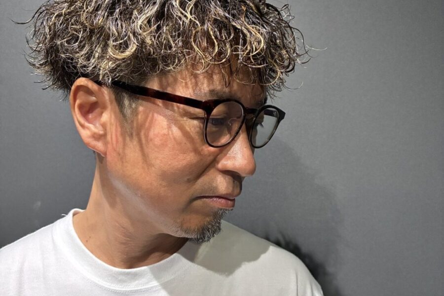 メンズパーマ 波巻き　波巻きパーマ　メッシュ　メンズカラー　理容室　メンズ理容室