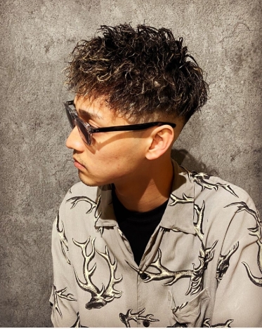 メンズツイスパ　メンズパーマ
メンズカット　メッシュ