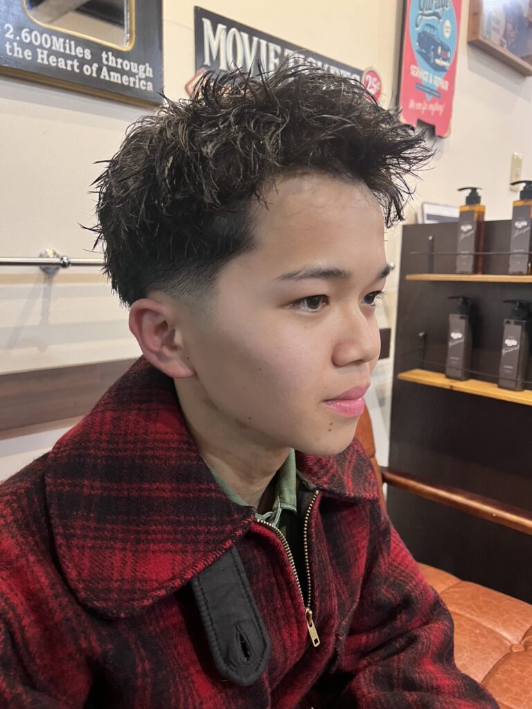 スパイキーショート　ツイスパ　メンズ　テーパーフェード