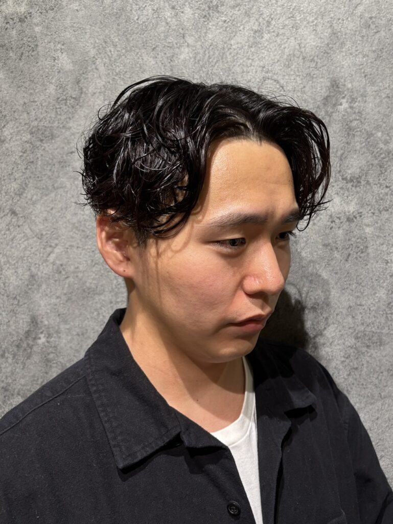 シャドウパーマ メンズ センターパート