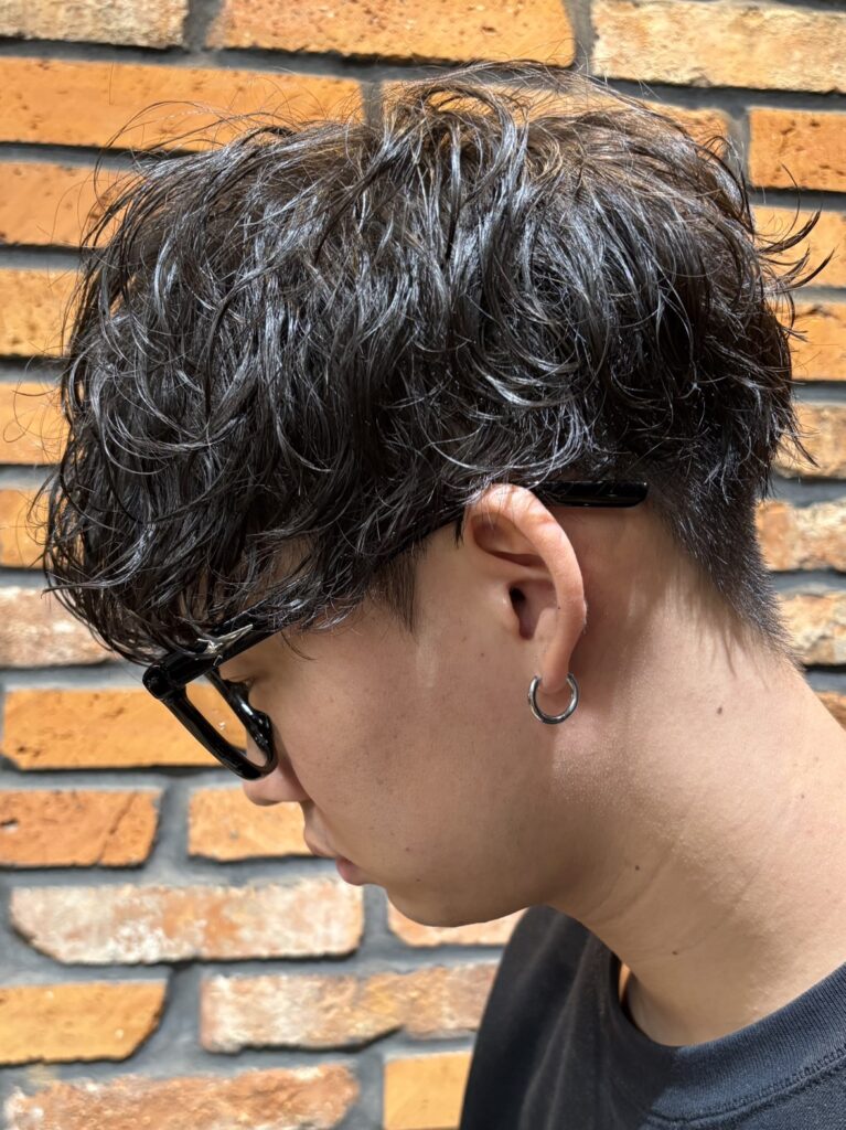 シャドウパーマ